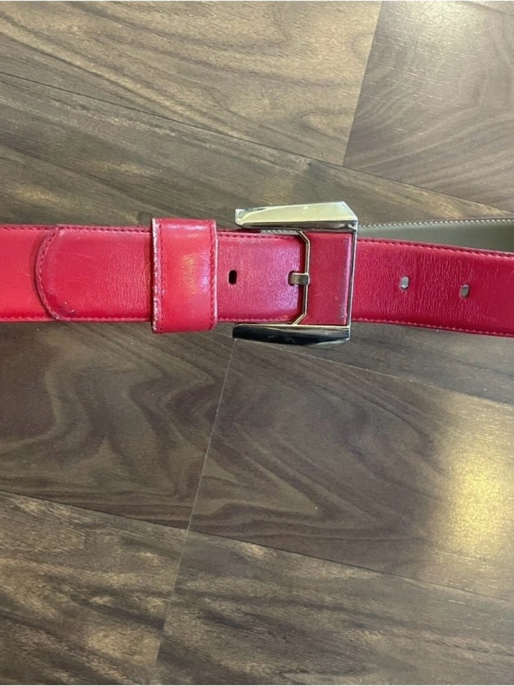 Vintage Liz Claiborne Genuine Leather Belt Red 35” Long Size Medium Gold Colored